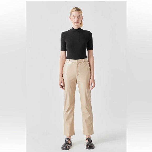 HIGH-WAISTED FAUX LEATHER PANTS✨ - Picture 1 of 10